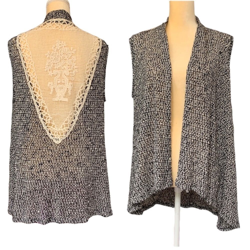 Women's Open Cardigan Size M Knit Black Cream Sleeveless On Carnaby